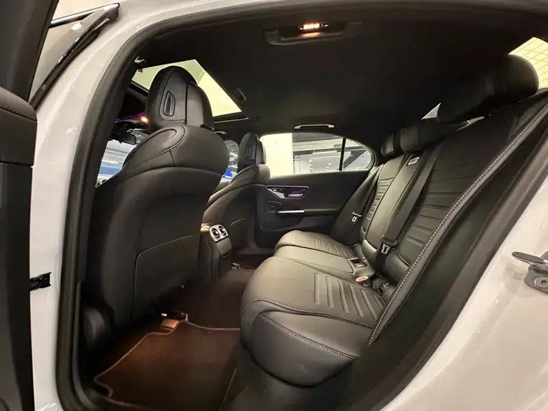 Mercedes-Benz C-Class 2024 Facelift C 200 L Sport Edition — миниатюра 28