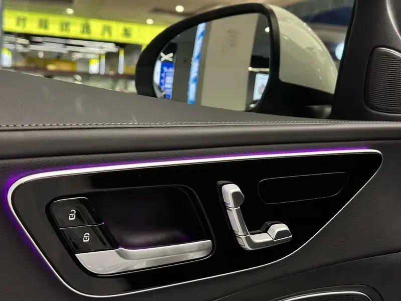 Mercedes-Benz C-Class 2024 Facelift C 200 L Sport Edition — миниатюра 9
