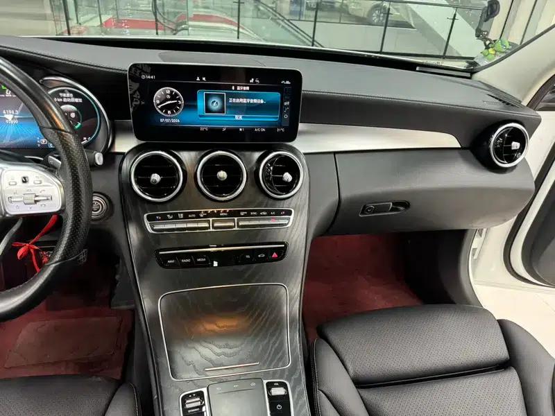 2021 Mercedes-Benz C-Class C 260 L Sport Edition — миниатюра 13
