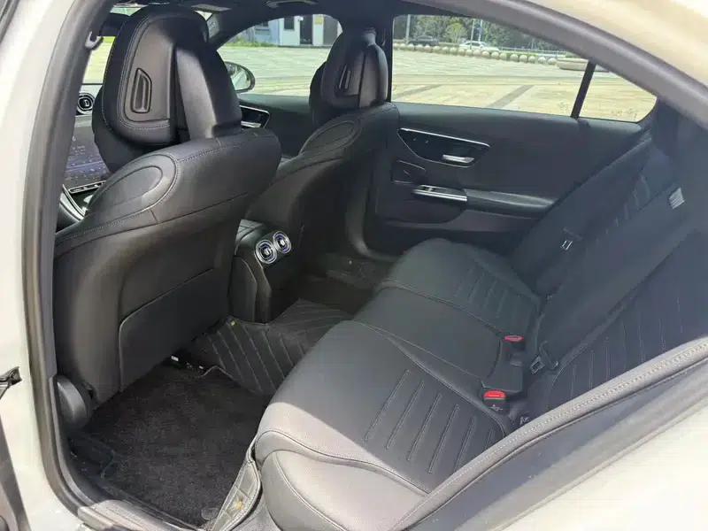 2024 Mercedes-Benz C-Class C 260 L Sport Edition — миниатюра 13