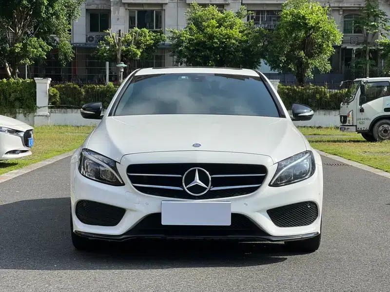 2016 Mercedes-Benz C-Class C 200 Sport Edition — миниатюра 2