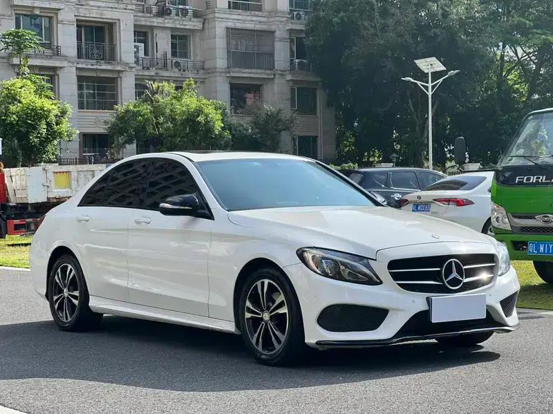 2016 Mercedes-Benz C-Class C 200 Sport Edition — миниатюра 3