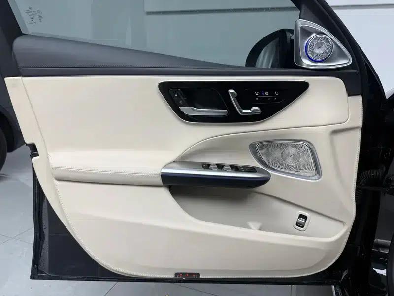 2022 Mercedes-Benz C-Class C 260 L — миниатюра 11