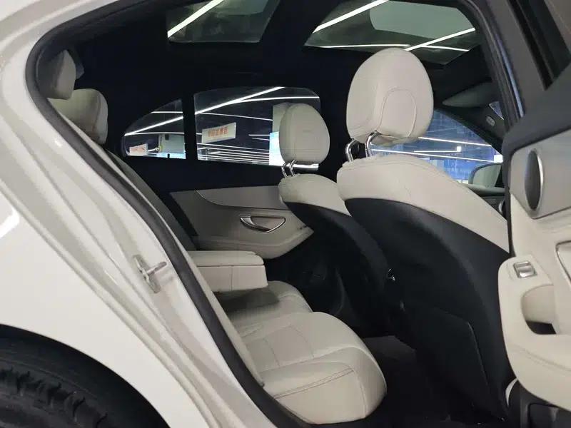 2015 Mercedes-Benz C-Class C 200 Sport 4MATIC — миниатюра 22