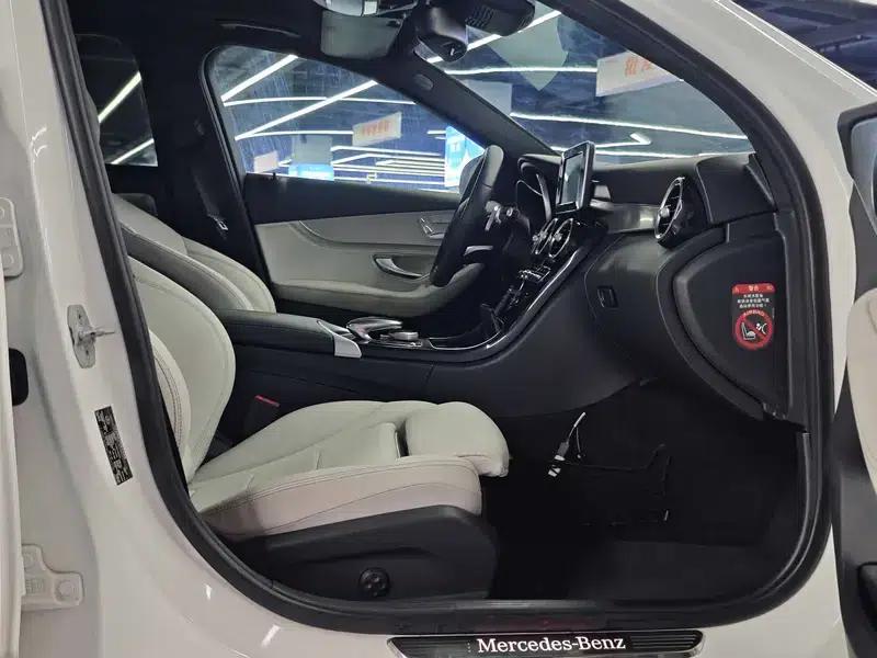 2015 Mercedes-Benz C-Class C 200 Sport 4MATIC — миниатюра 23