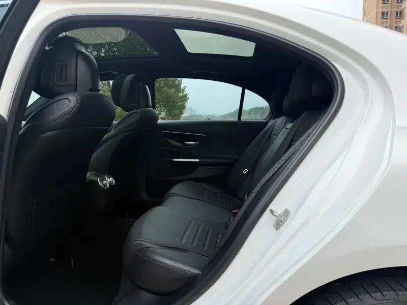 2024 Mercedes-Benz C-Class C 260 L Sport Edition — миниатюра 13