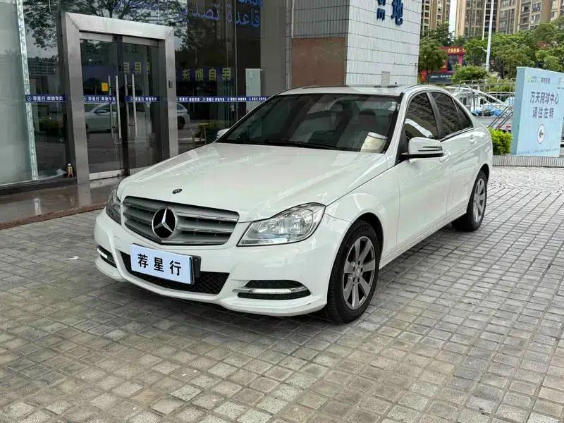 Mercedes-Benz C-Class 2013 C 180 CGI Classic — миниатюра 1