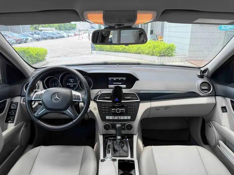 Mercedes-Benz C-Class 2013 C 180 CGI Classic — миниатюра 12