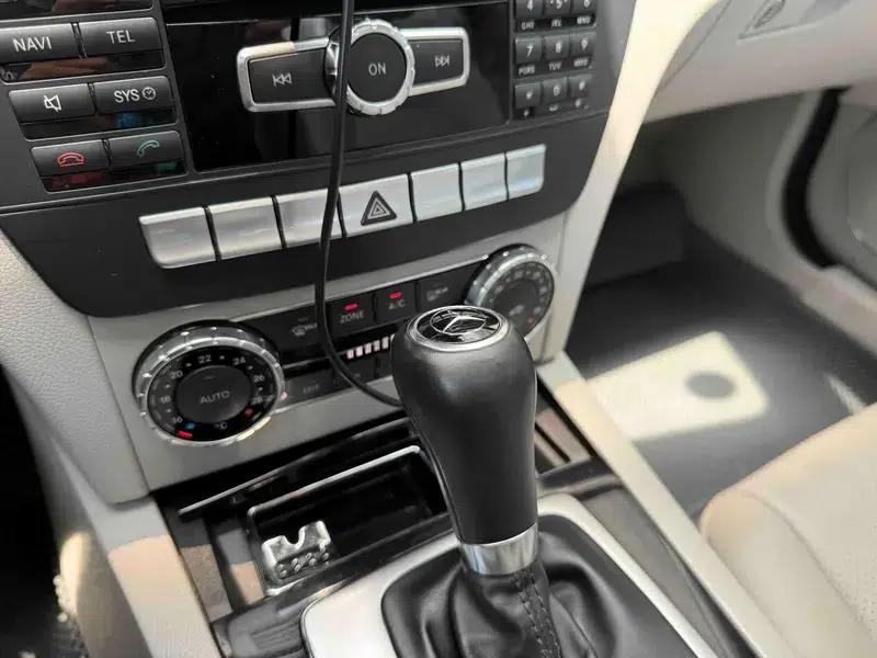 Mercedes-Benz C-Class 2013 C 180 CGI Classic — миниатюра 15