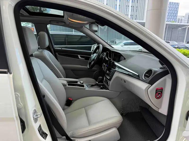 Mercedes-Benz C-Class 2013 C 180 CGI Classic — миниатюра 20