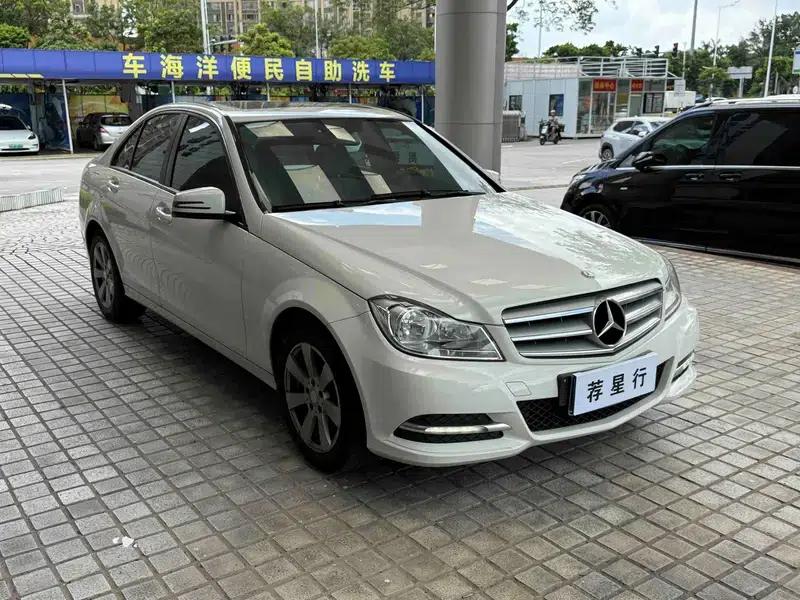 Mercedes-Benz C-Class 2013 C 180 CGI Classic — миниатюра 3