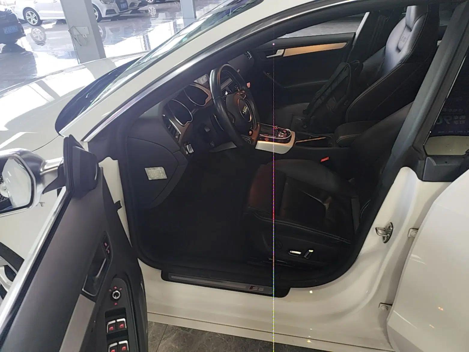 Audi S5 2012 S5 3.0T Sportback — миниатюра 18