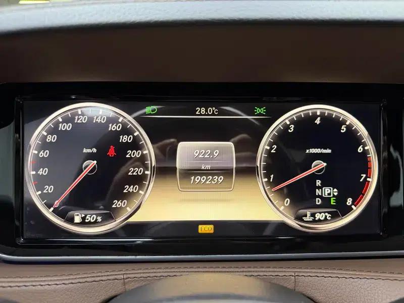 2014 Mercedes-Benz S-Class S 400 L Luxury — миниатюра 11