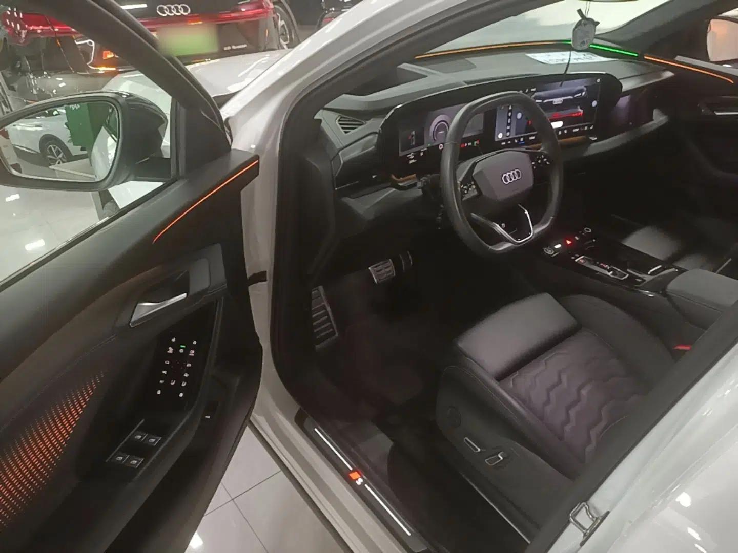 Audi Q6L e-tron 2026 First Launch Navigation Edition — миниатюра 18