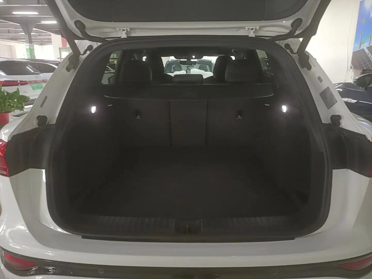 Audi Q6L e-tron 2026 First Launch Navigation Edition — миниатюра 22