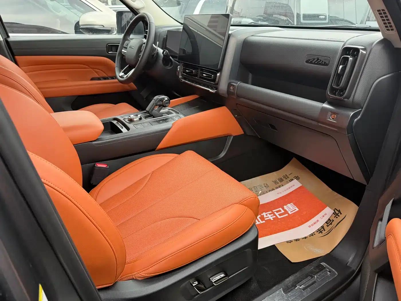 Haval H9 2024 2.0T Gasoline 4WD Explorer Edition — миниатюра 4