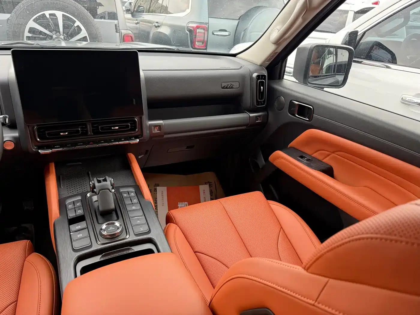 Haval H9 2024 2.0T Gasoline 4WD Explorer Edition — миниатюра 10
