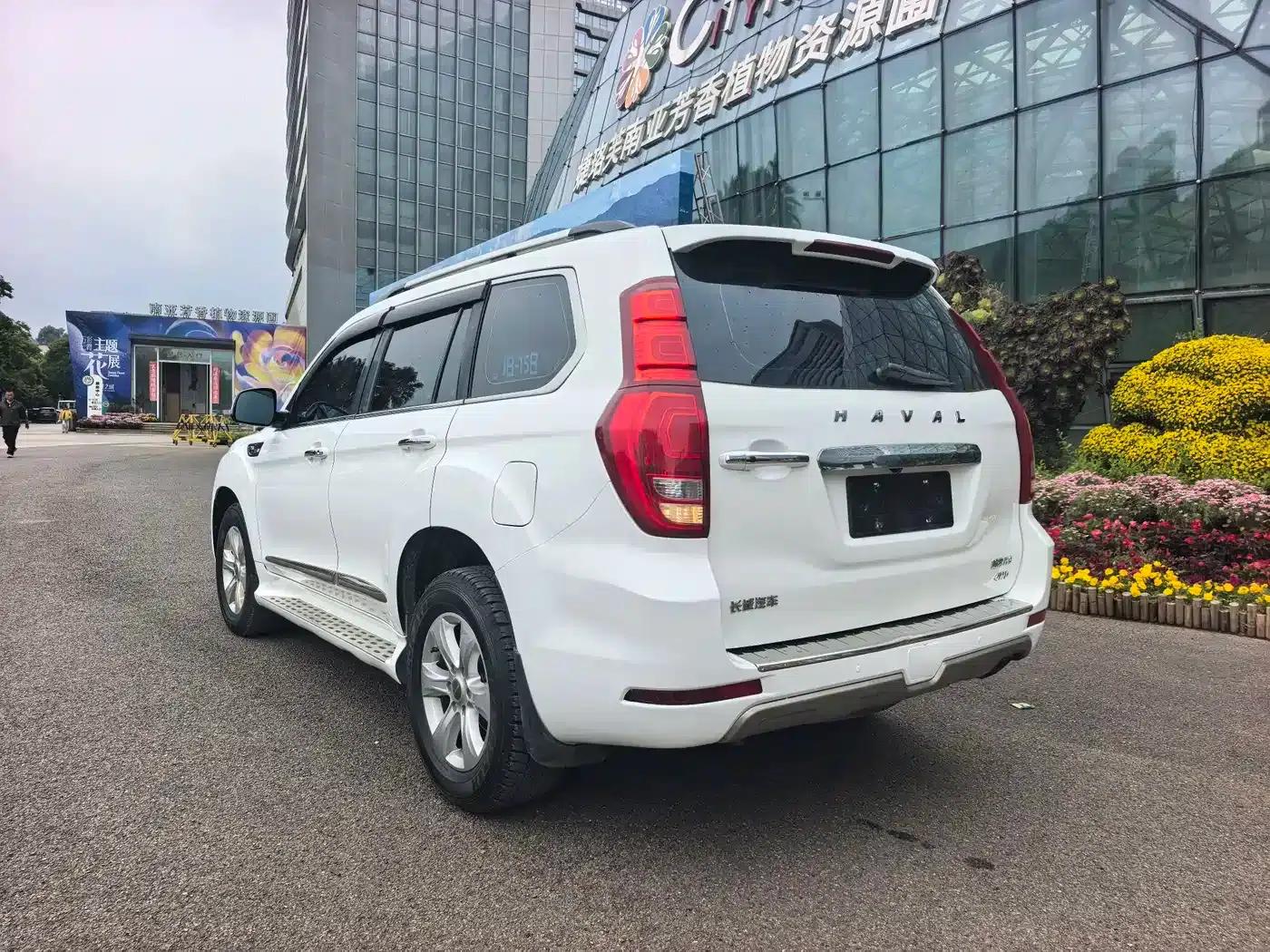 Haval H9 2015 2.0T 4WD Luxury 7-Seater — миниатюра 13