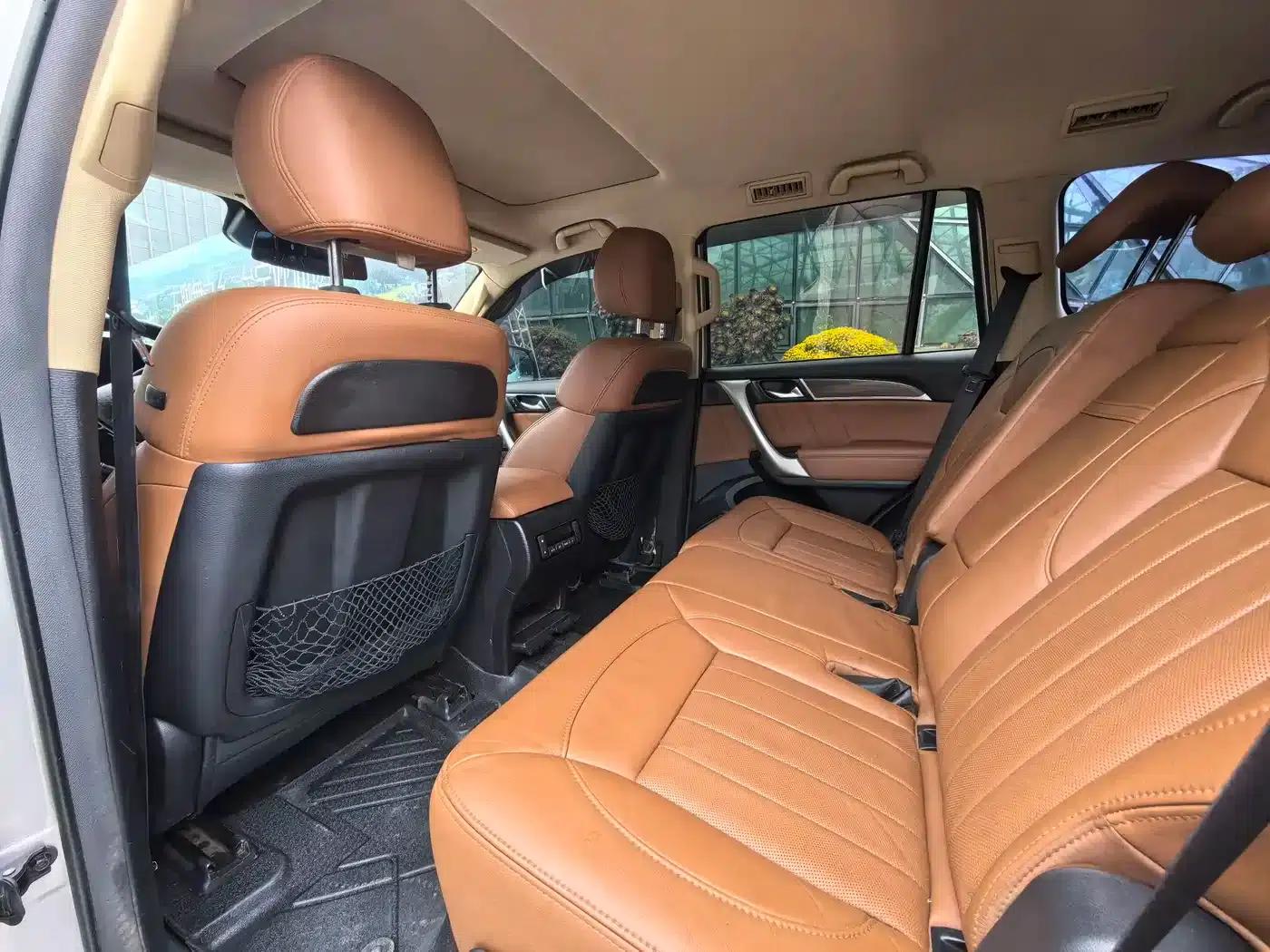 Haval H9 2015 2.0T 4WD Luxury 7-Seater — миниатюра 6