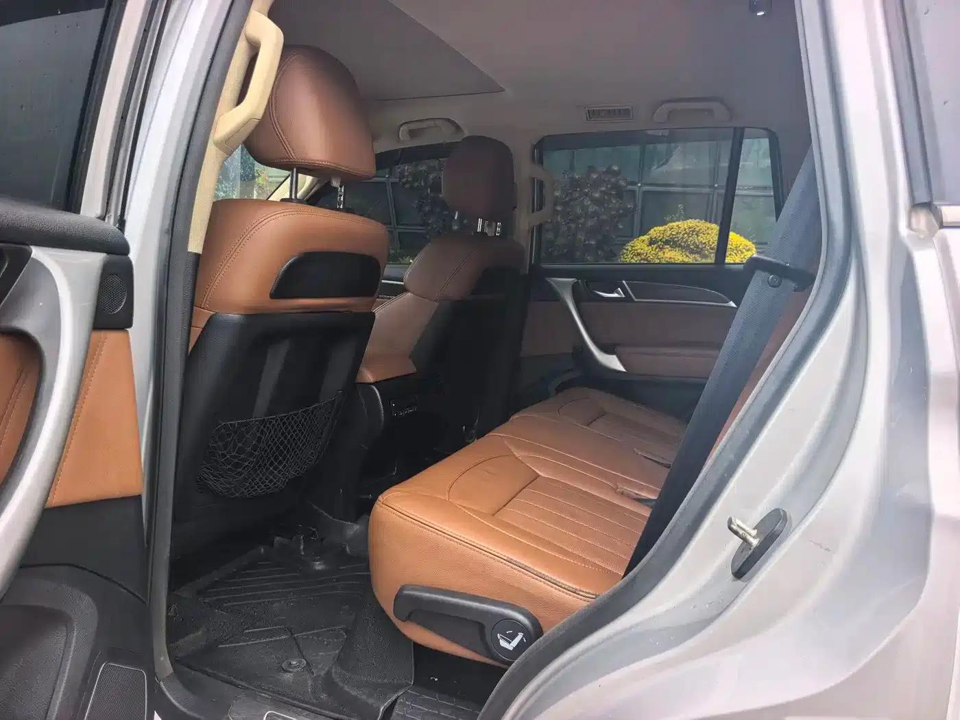 Haval H9 2015 2.0T 4WD Luxury 7-Seater — миниатюра 7