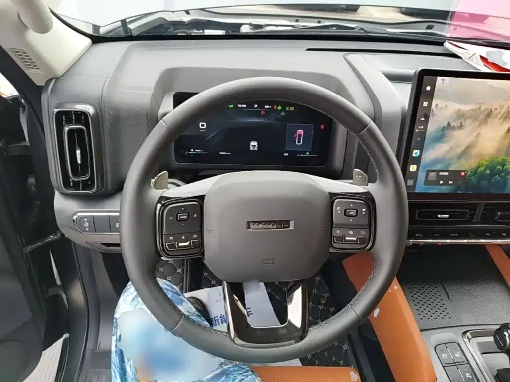 Haval H9 2024 2.0T Gasoline 4WD Ultimate Edition — миниатюра 11
