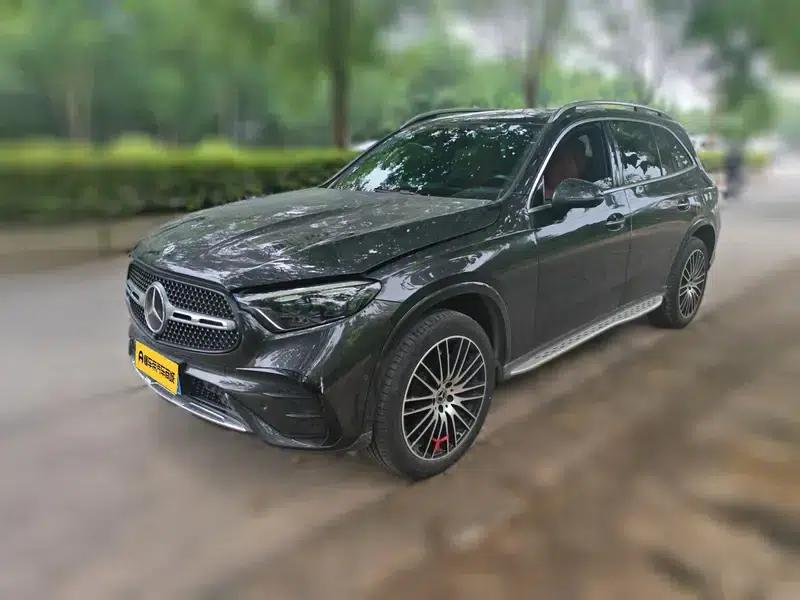 2023 Mercedes-Benz GLC 300 L 4MATIC Luxury 7-seater — миниатюра 1