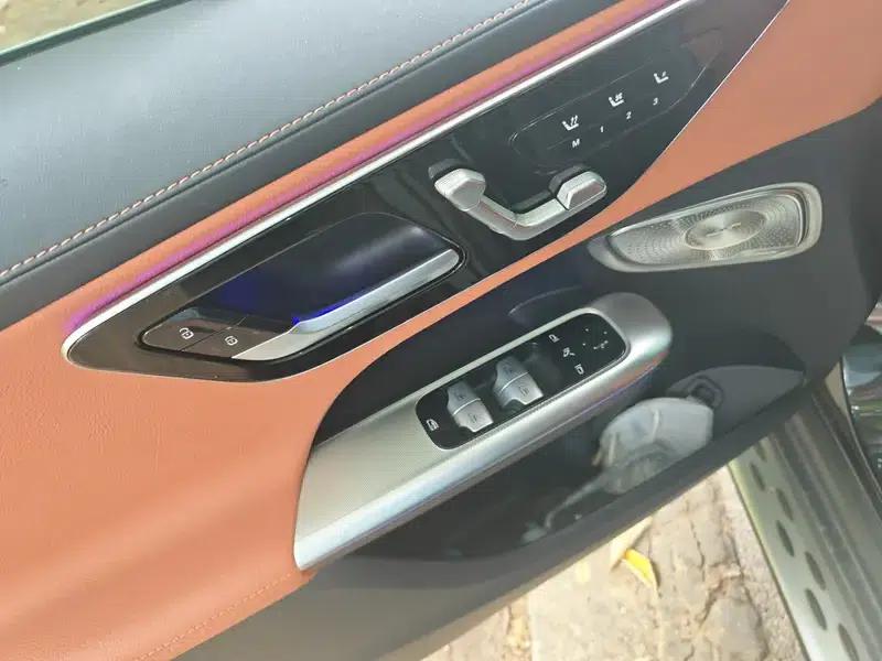 2023 Mercedes-Benz GLC 300 L 4MATIC Luxury 7-seater — миниатюра 15