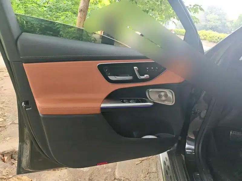 2023 Mercedes-Benz GLC 300 L 4MATIC Luxury 7-seater — миниатюра 16