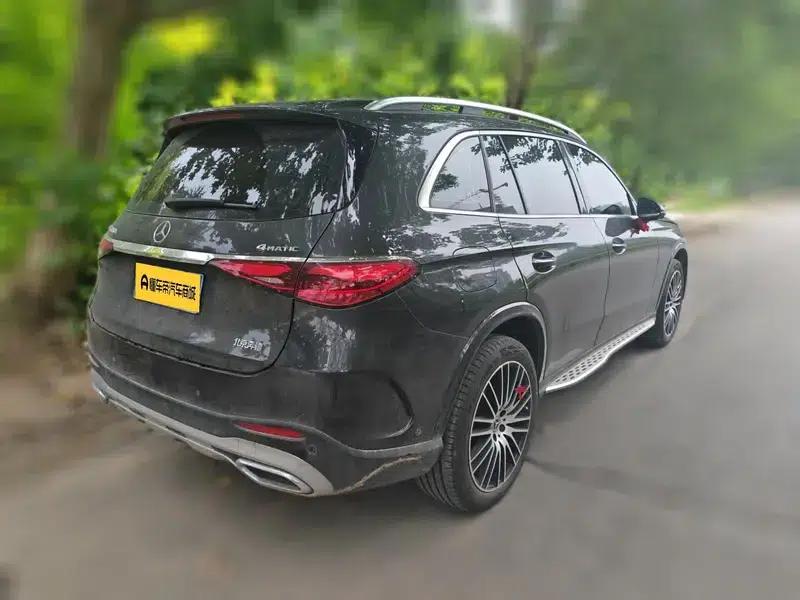 2023 Mercedes-Benz GLC 300 L 4MATIC Luxury 7-seater — миниатюра 4