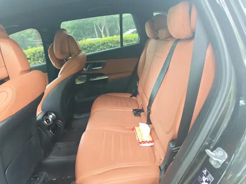 2023 Mercedes-Benz GLC 300 L 4MATIC Luxury 7-seater — миниатюра 9