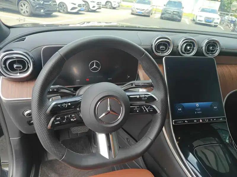 2024 Mercedes-Benz GLC 300 L 4MATIC Dynamic 5-seater — миниатюра 13