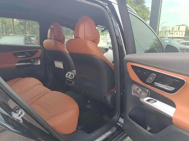 2024 Mercedes-Benz GLC 300 L 4MATIC Dynamic 5-seater — миниатюра 16