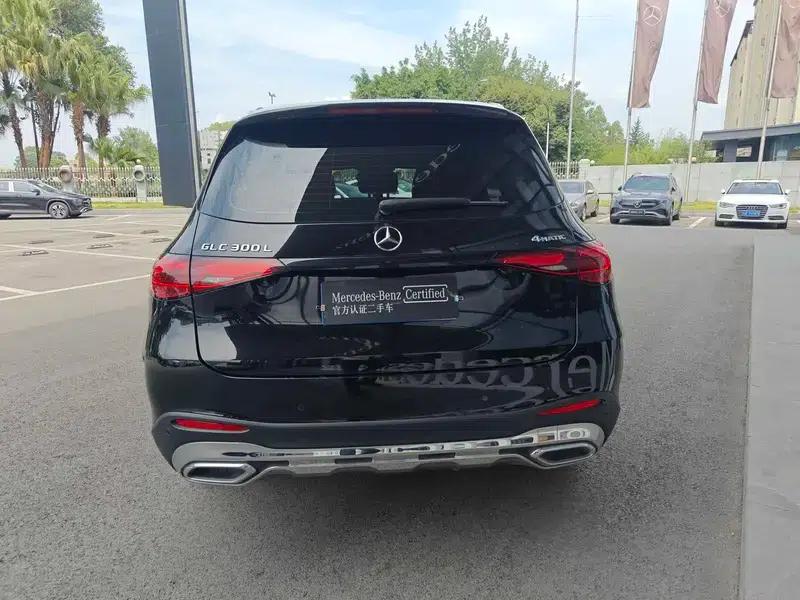 2024 Mercedes-Benz GLC 300 L 4MATIC Dynamic 5-seater — миниатюра 6