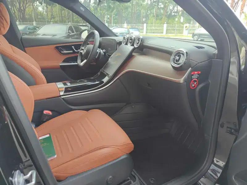 2024 Mercedes-Benz GLC 300 L 4MATIC Dynamic 5-seater — миниатюра 9