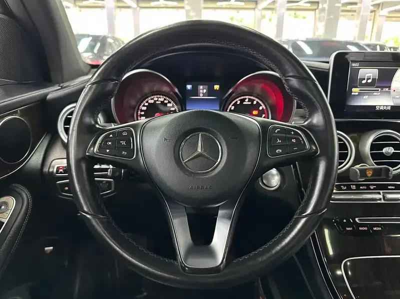 2016 Mercedes-Benz GLC 260 4MATIC Dynamic — миниатюра 11