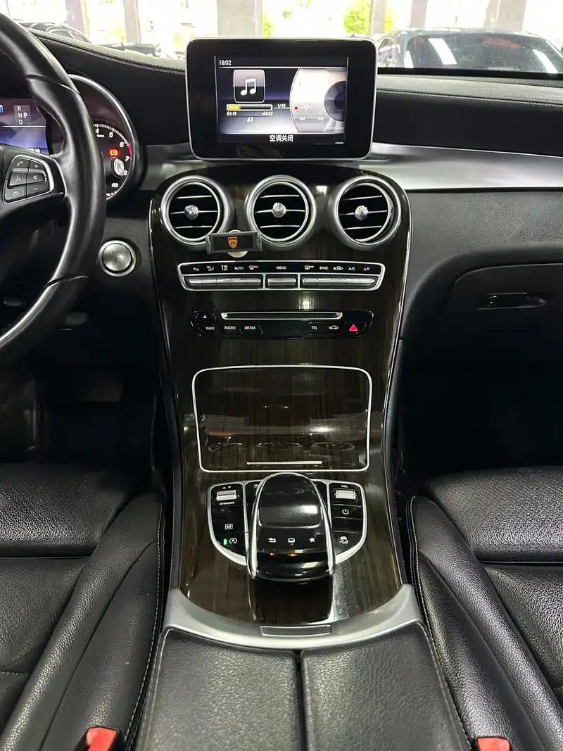 2016 Mercedes-Benz GLC 260 4MATIC Dynamic — миниатюра 10