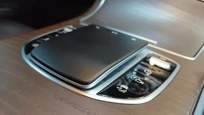 2020 Mercedes-Benz GLC 260 L 4MATIC Luxury — миниатюра 16
