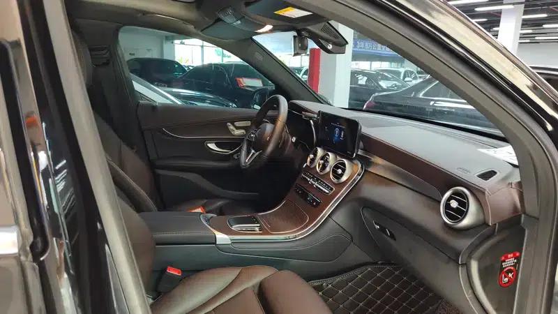 2020 Mercedes-Benz GLC 260 L 4MATIC Luxury — миниатюра 23