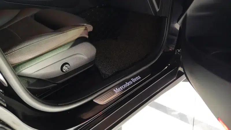2020 Mercedes-Benz GLC 260 L 4MATIC Luxury — миниатюра 25