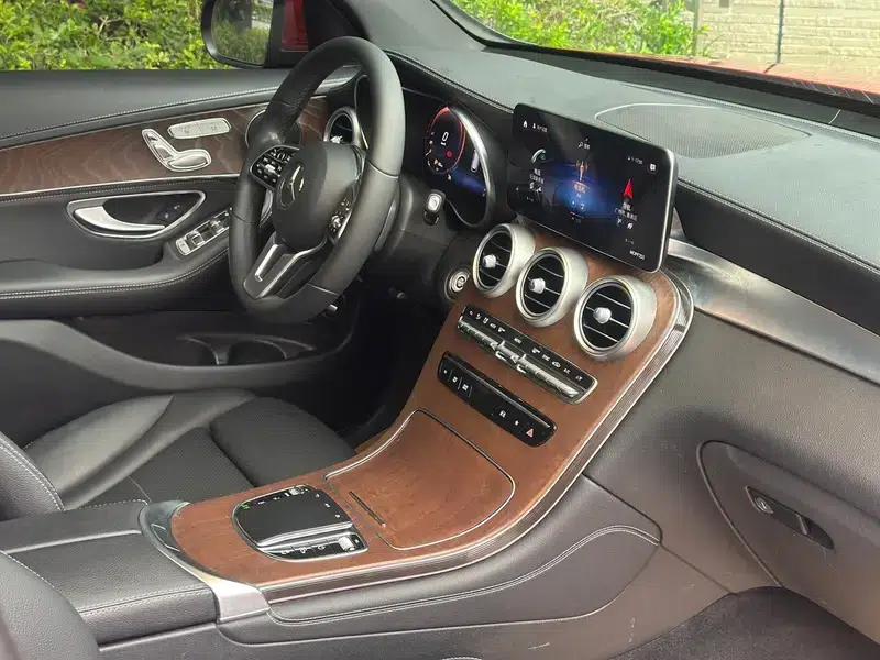 2020 Mercedes-Benz GLC Facelift: GLC 260 L 4MATIC Luxury — миниатюра 12