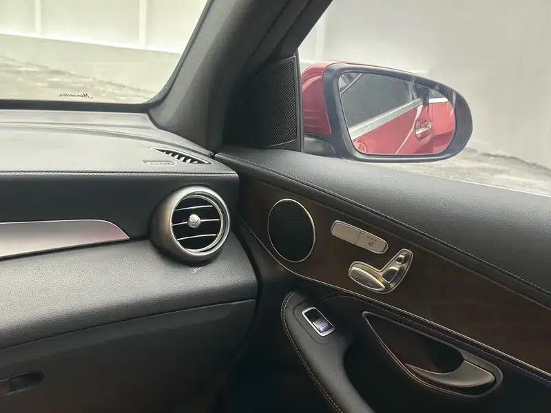 2020 Mercedes-Benz GLC Facelift: GLC 260 L 4MATIC Luxury — миниатюра 13