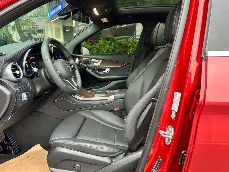 2020 Mercedes-Benz GLC Facelift: GLC 260 L 4MATIC Luxury — миниатюра 24