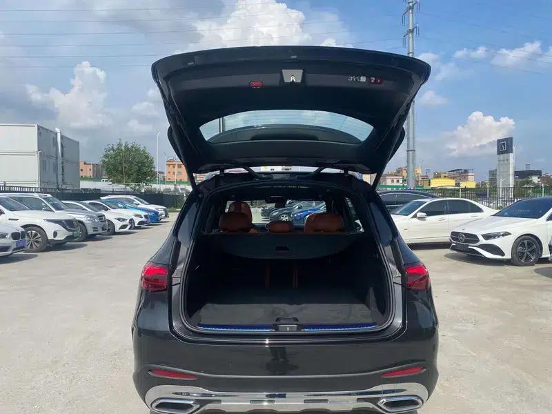 2025 Mercedes-Benz GLC 260 L 4MATIC Luxury 5-seater — миниатюра 13