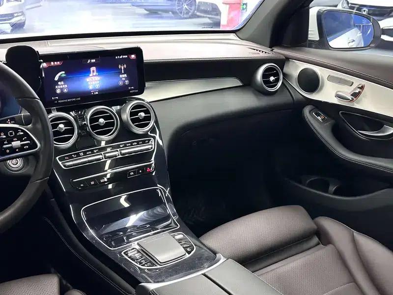 2022 Mercedes-Benz GLC Facelift: GLC 260 L 4MATIC Dynamic — миниатюра 26