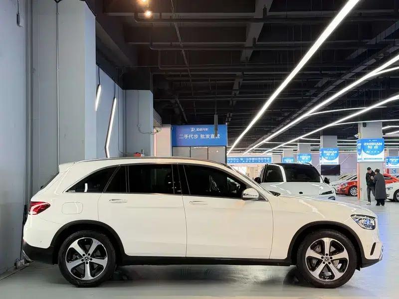 2022 Mercedes-Benz GLC Facelift: GLC 260 L 4MATIC Dynamic — миниатюра 8