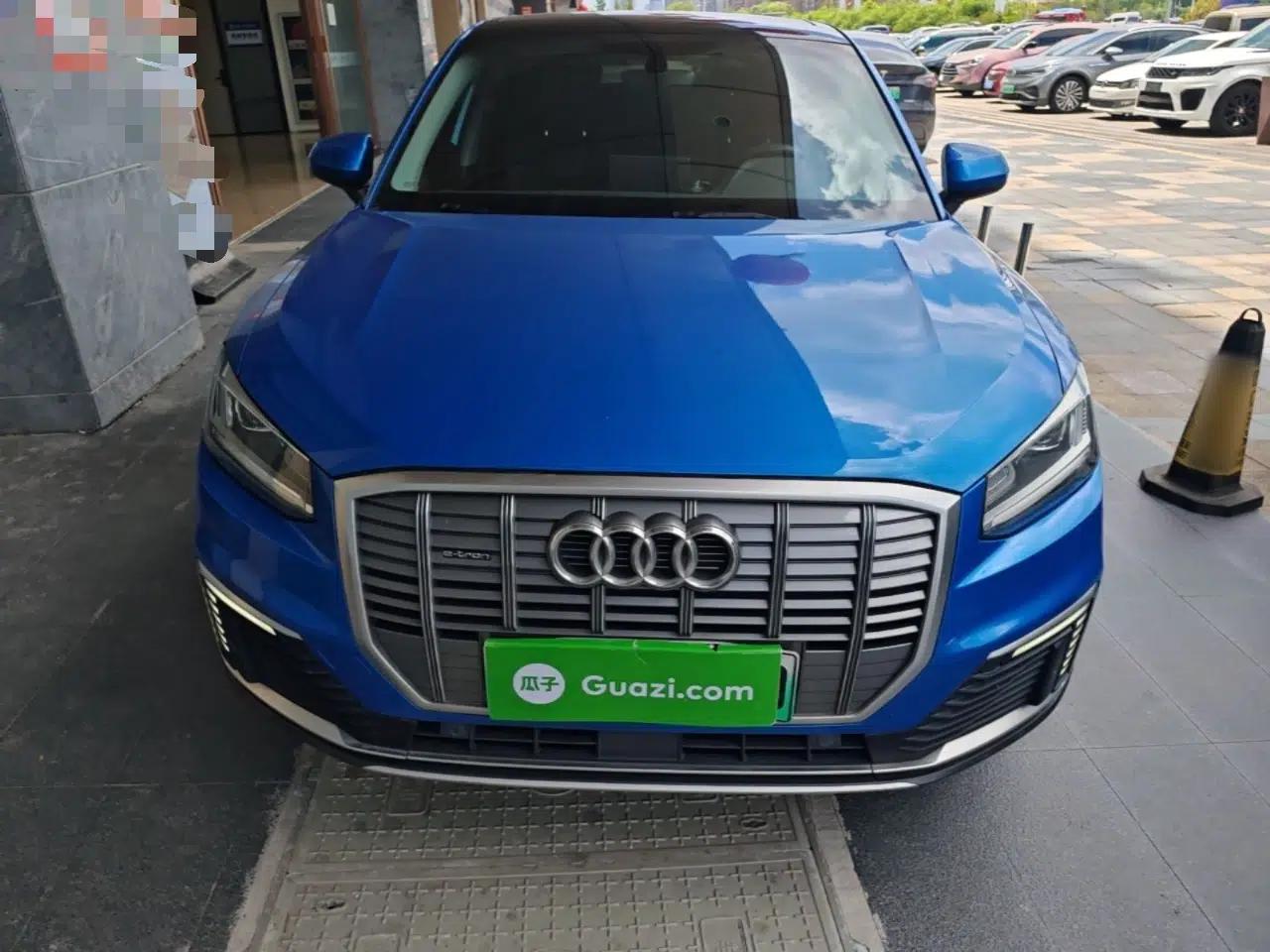Audi Q2L e-tron 2019 Q2L e-tron Pure Electric Smart Style — миниатюра 2