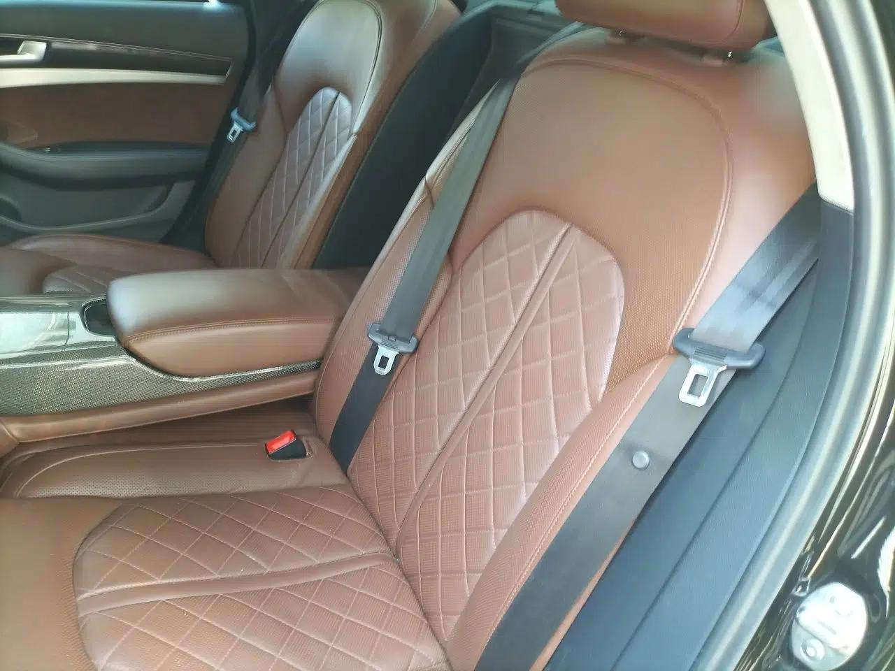 Audi S8 2013 S8 4.0TFSI quattro — миниатюра 17
