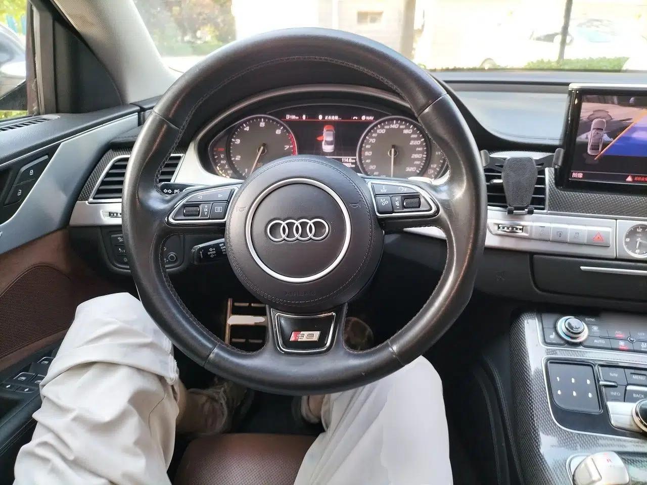 Audi S8 2013 S8 4.0TFSI quattro — миниатюра 10