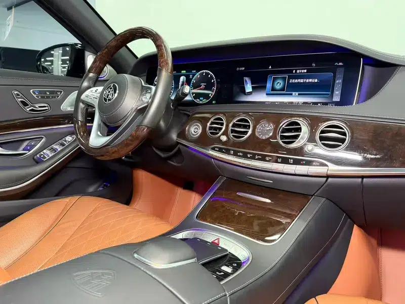 Maybach S-Class 2020 S 450 4MATIC Collector's Edition — миниатюра 11