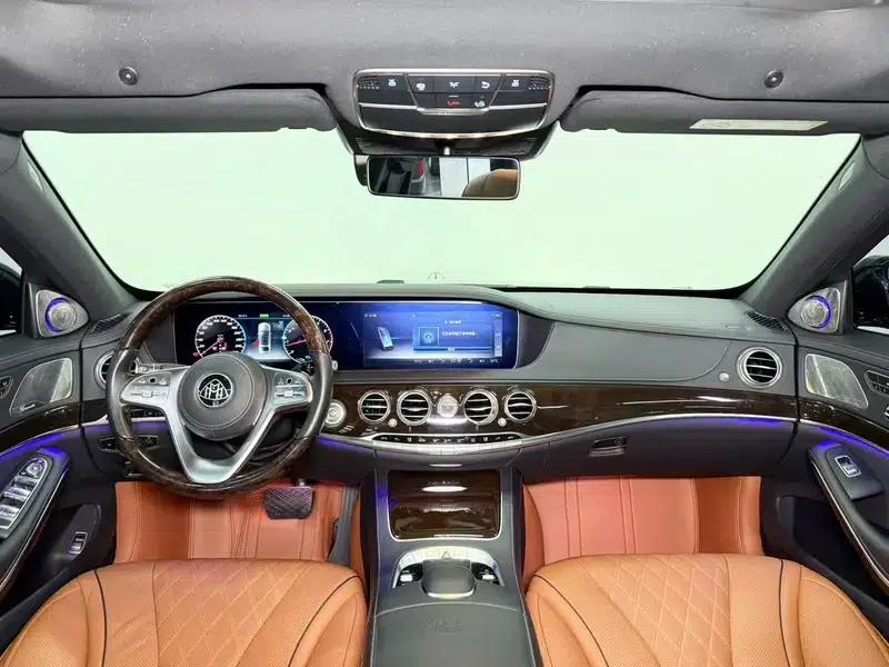 Maybach S-Class 2020 S 450 4MATIC Collector's Edition — миниатюра 16